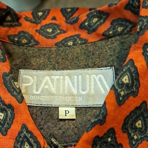 Platinum by Dorothy Schoelen Vintage Geometric Patterned Blouse Button Up Small - Picture 8 of 16
